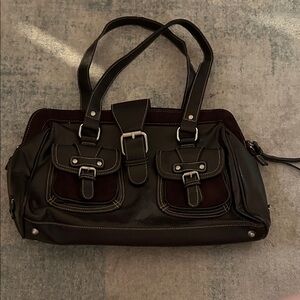Elegant Black Leather Handbag